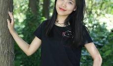 麻豆雪千夏,时尚界的新星闪耀